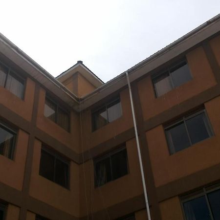 Palema Crown Hotel Gulu Esterno foto