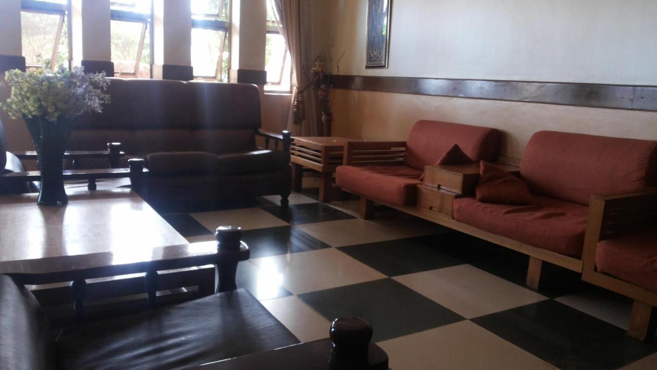 Palema Crown Hotel Gulu Esterno foto