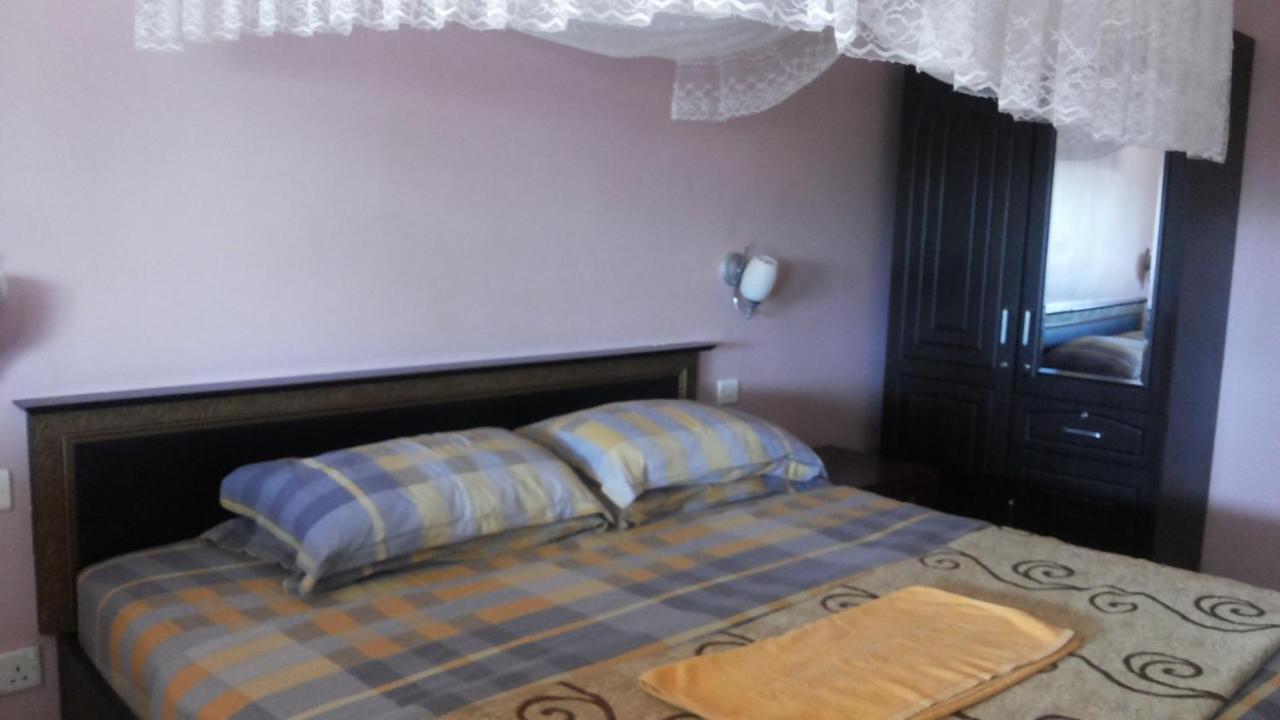 Palema Crown Hotel Gulu Esterno foto