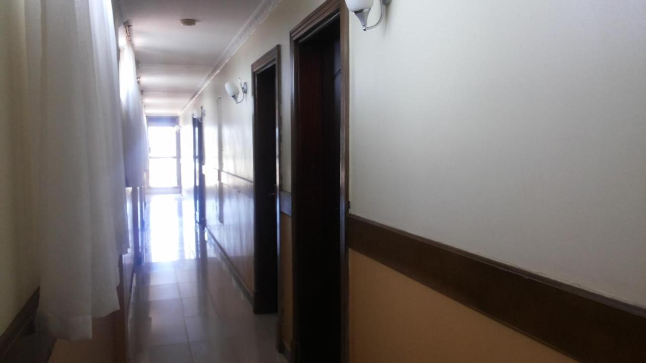 Palema Crown Hotel Gulu Esterno foto
