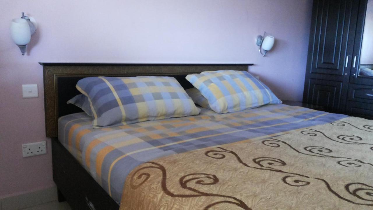 Palema Crown Hotel Gulu Esterno foto