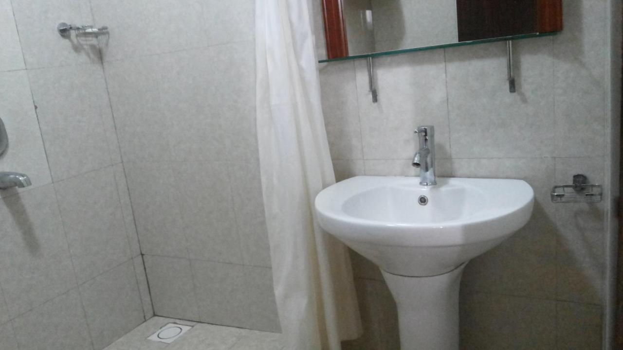 Palema Crown Hotel Gulu Esterno foto